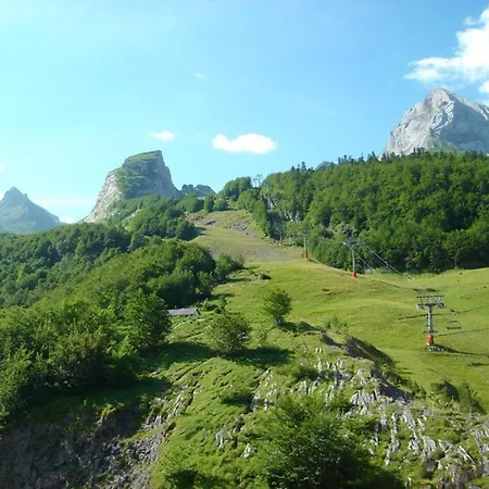 3 Pers Proche Pistes, Balcon Et Cheminee - Fr-1-400-118 Eaux-Bonnes